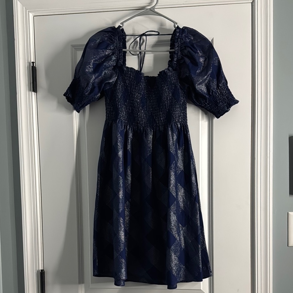 Elegant Navy Midi Dress